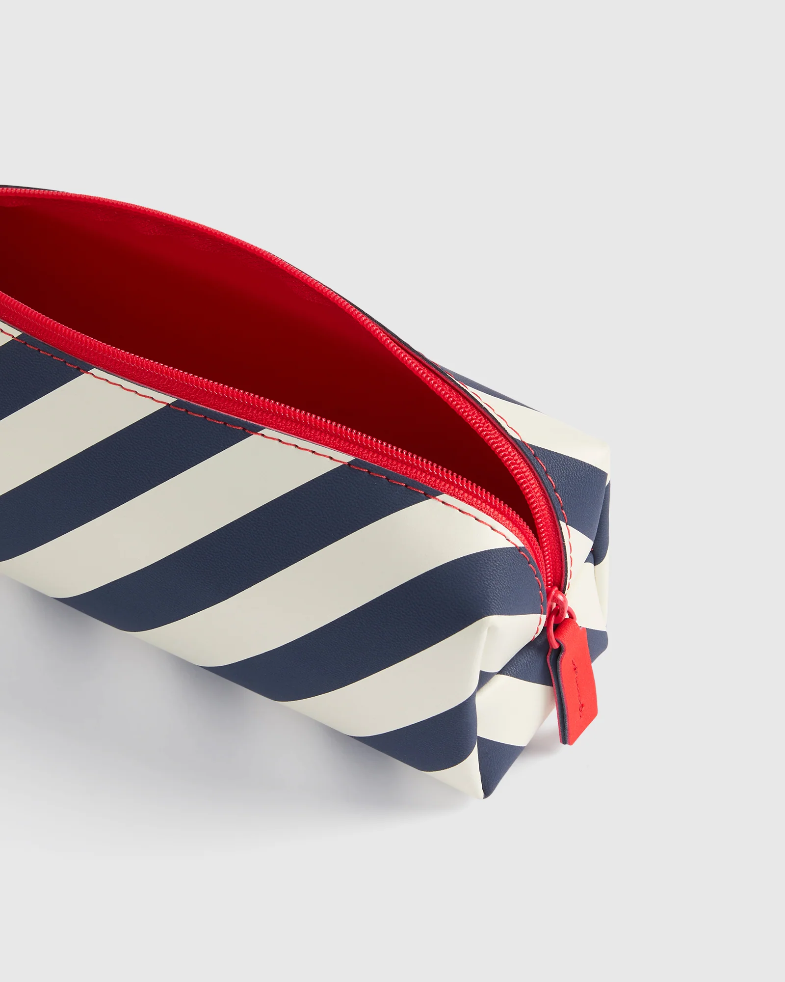 Kolour Luxe Pouch - Image 3